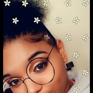 Meet your Posher, Jazmine